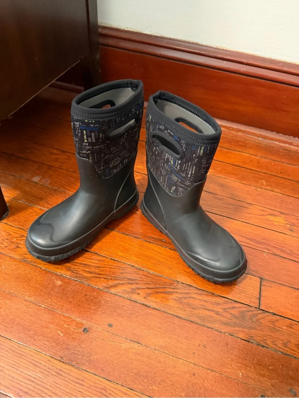 Kids bogs grasp sparks boots 2